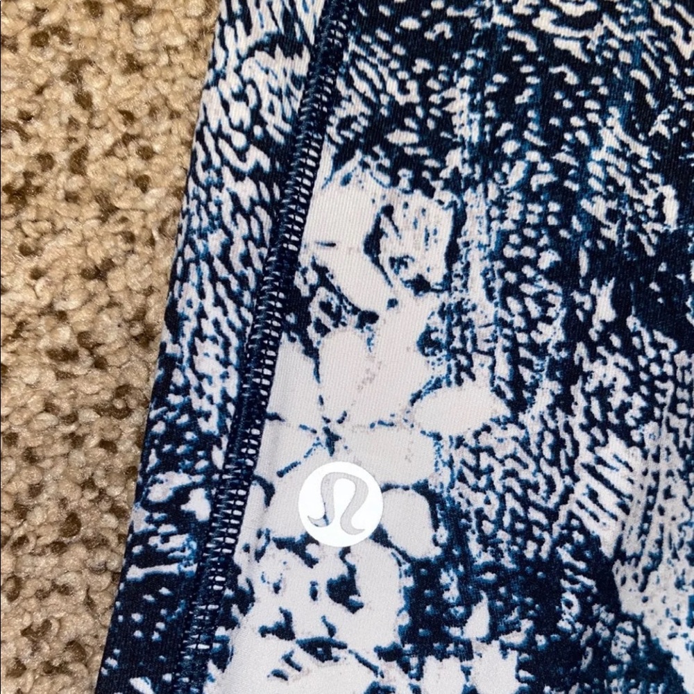 Lululemon set - Picture 5 of 6